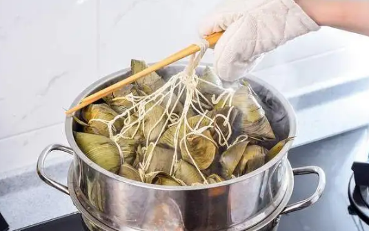 生粽子煮一个小时能熟吗