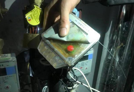 暖气报停是不是彻底关闭入户阀门