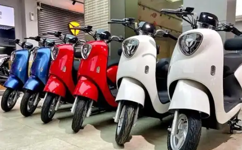 72v40ah充满需要几度电