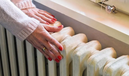 邻居蹭暖对楼下和楼上哪个影响大