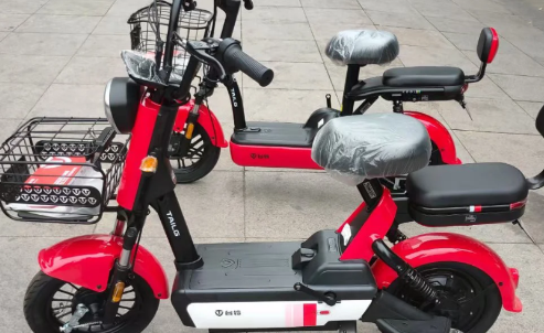 电动车跑了8天电量还是满电好吗