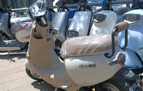 新电动车剩70的电可以充电吗