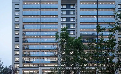 住宅声音向上还是向下传播