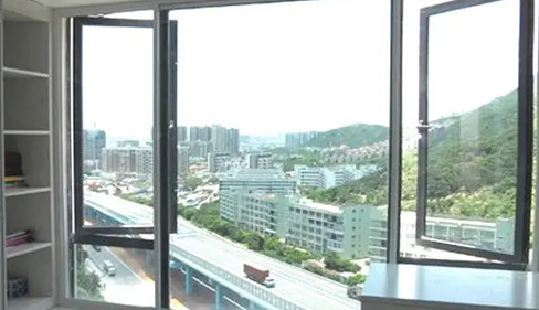 双层玻璃外层坏了向谁求助修复