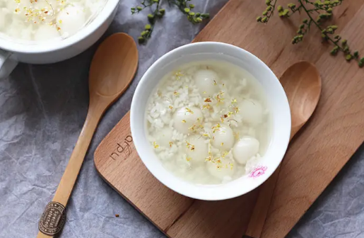 醪糟煮几分钟可以吃