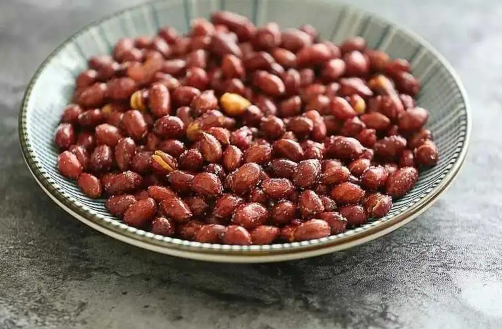 空气炸锅烤花生米的温度和时间