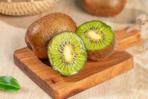 猕猴桃早上吃好还是晚上吃好