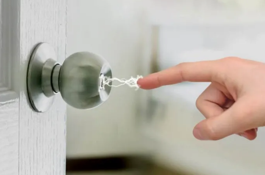 人体佩戴什么可以消除静电