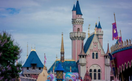 2022万圣节上海迪士尼几点关门时间几点开门