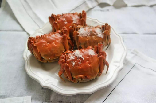 熟螃蟹可以过夜留着第三天吃吗