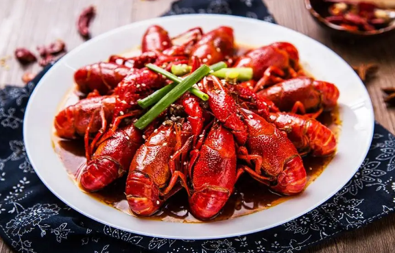 小龙虾头部的黄是什么器官