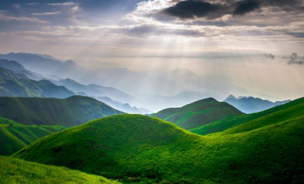 武功山星空帐篷酒店在山上还是山下