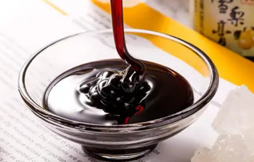 秋梨膏盖盖子熬还是敞开锅盖好