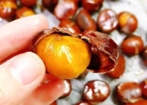 板栗用微波炉加热几分钟可以吃