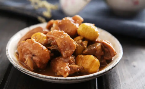 板栗烧鸡可以用鸡腿肉吗