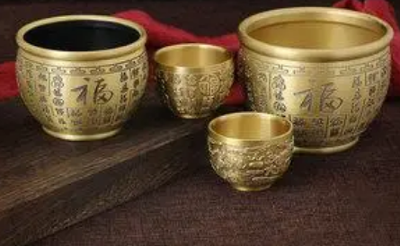 家里的招财米缸应该有几个