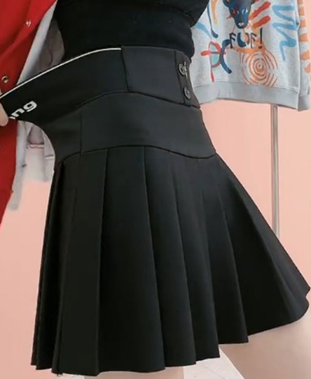 百褶裙买大还是买小