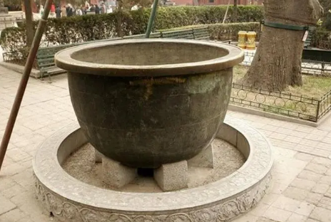 铜水缸工艺品适合摆哪