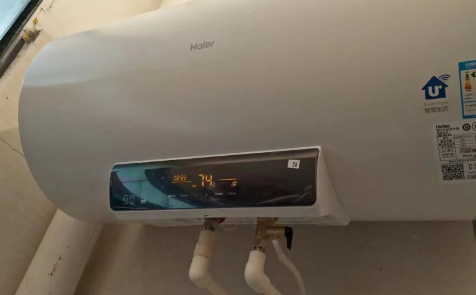 热水器长期开着很费电吗