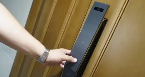 安门是上午好还是下午好