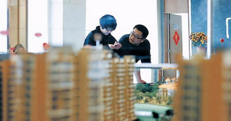 业委会可以代表业主起诉开发商吗