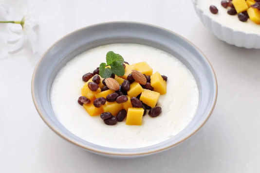 双皮奶蛋清打成什么样