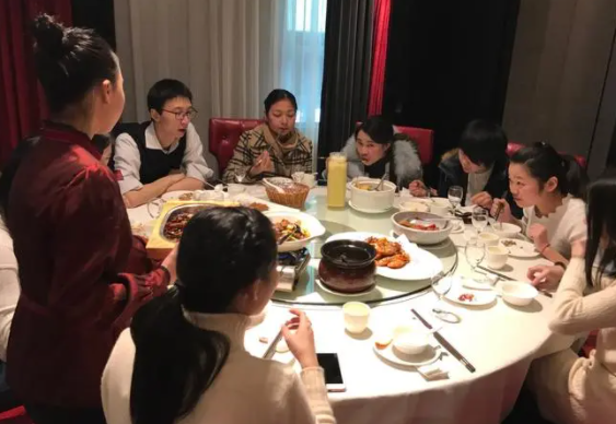 2023武汉春节期间能聚餐吗