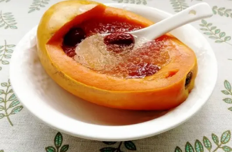 桃胶晚上睡前吃可以吗