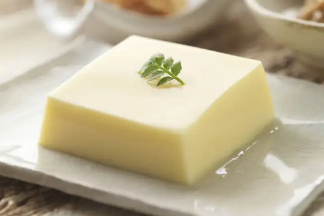 盒装内酯豆腐要用热水烫一下吗