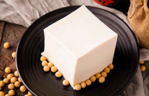 盒装内酯豆腐要用热水烫一下吗