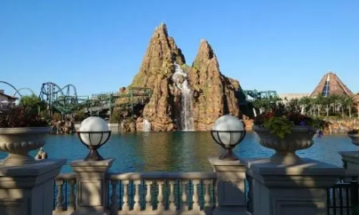 2023北京环球影城跨年那天几点关门