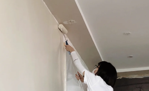 刷乳胶漆有泡泡怎么回事