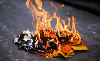 2022年冬至什么时候烧纸最好