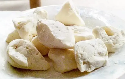 小年人们通常要吃饴糖吗