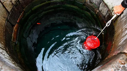 井里水放时间长还能喝吗