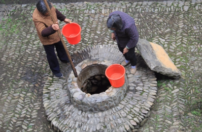 井里水放时间长还能喝吗