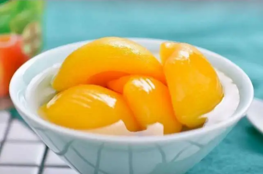 黄桃罐头吃了会长胖吗