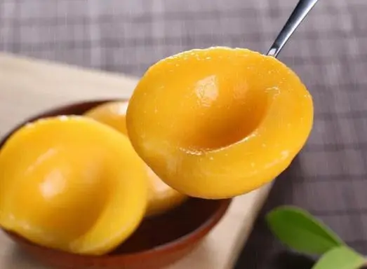 做黄桃罐头可以用白糖代替冰糖吗