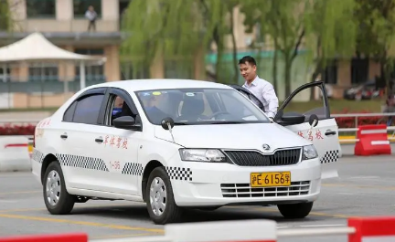 2023春节期间可以学车吗