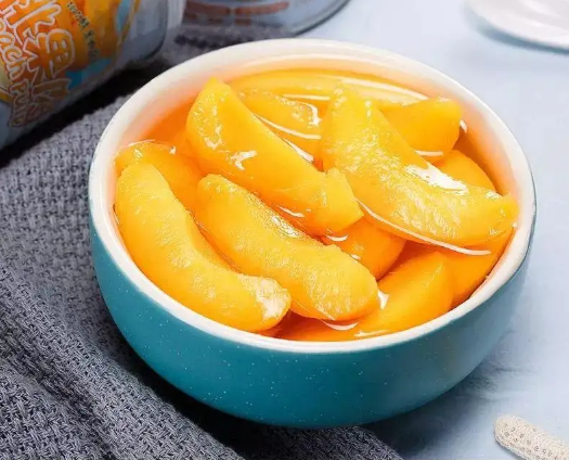 黄桃罐头里面的糖水可以喝吗