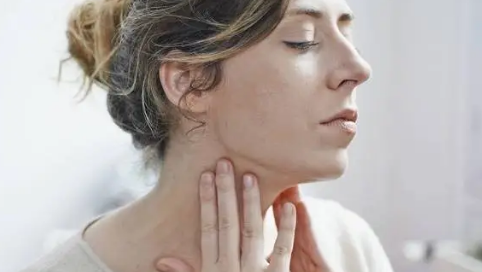 嗓子疼是新型冠状病毒吗