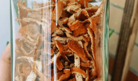干桔子皮泡水喝去火吗