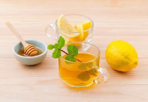 嗓子疼喝蜂蜜水好还是冰糖水好