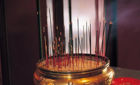 2023大年初一上香是水果供还是肉供