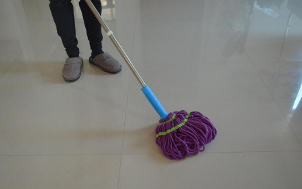 2023大年初一地上有水可以拖吗