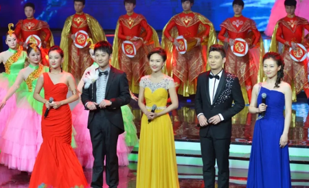 2023春晚主持人有董卿吗