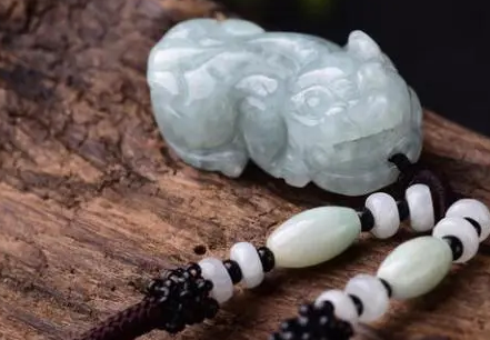 貔貅公母哪个招财