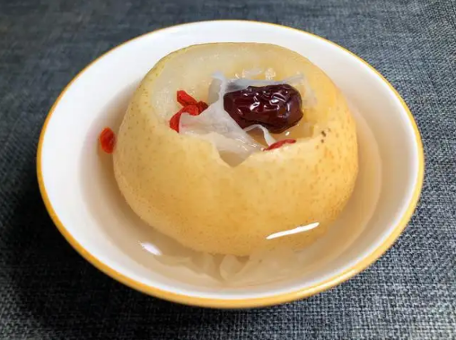 冰糖雪梨可以加红枣吗