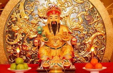 墙上贴财神爷画算供吗