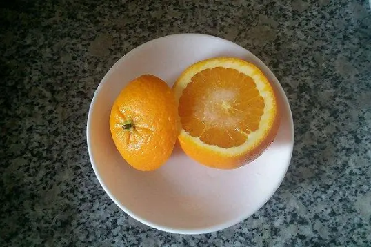 吃了盐蒸橙子拉肚子怎么回事